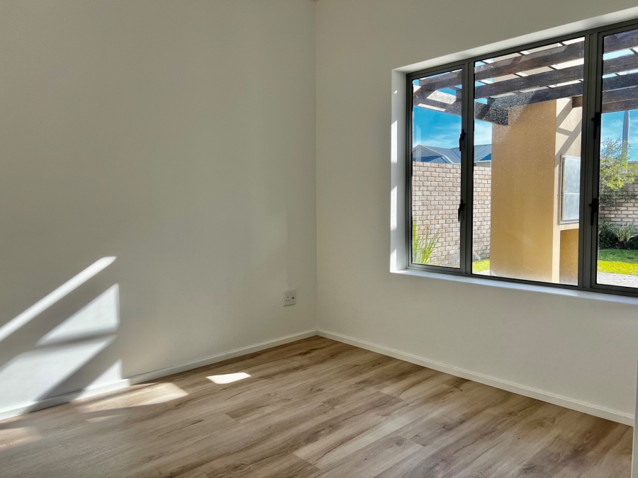 3 Bedroom Property for Sale in Mooikloof Country Estate Western Cape